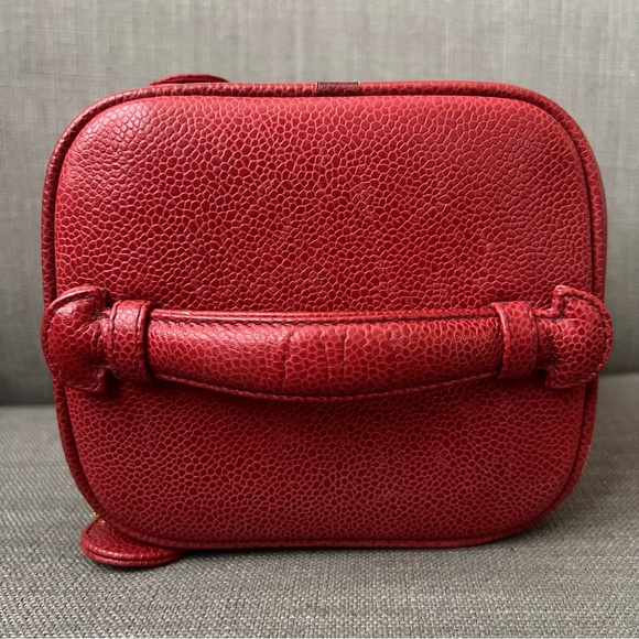Chanel Timeless Vanity Case, Red Caviar Leather Bag - Picture 8 of 16